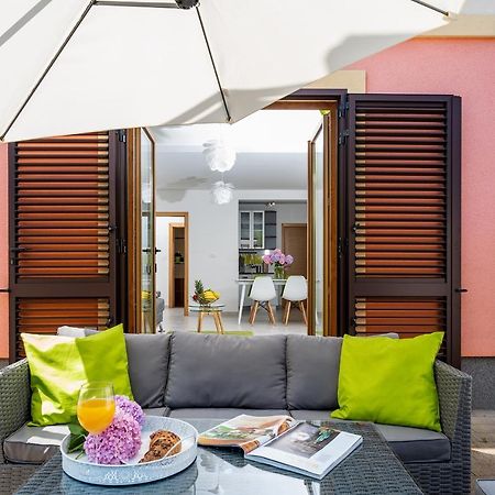 Downtown Apartments Dorian And Nadia Opatija Exterior foto