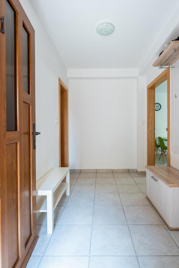 Downtown Apartments Dorian And Nadia Opatija Exterior foto
