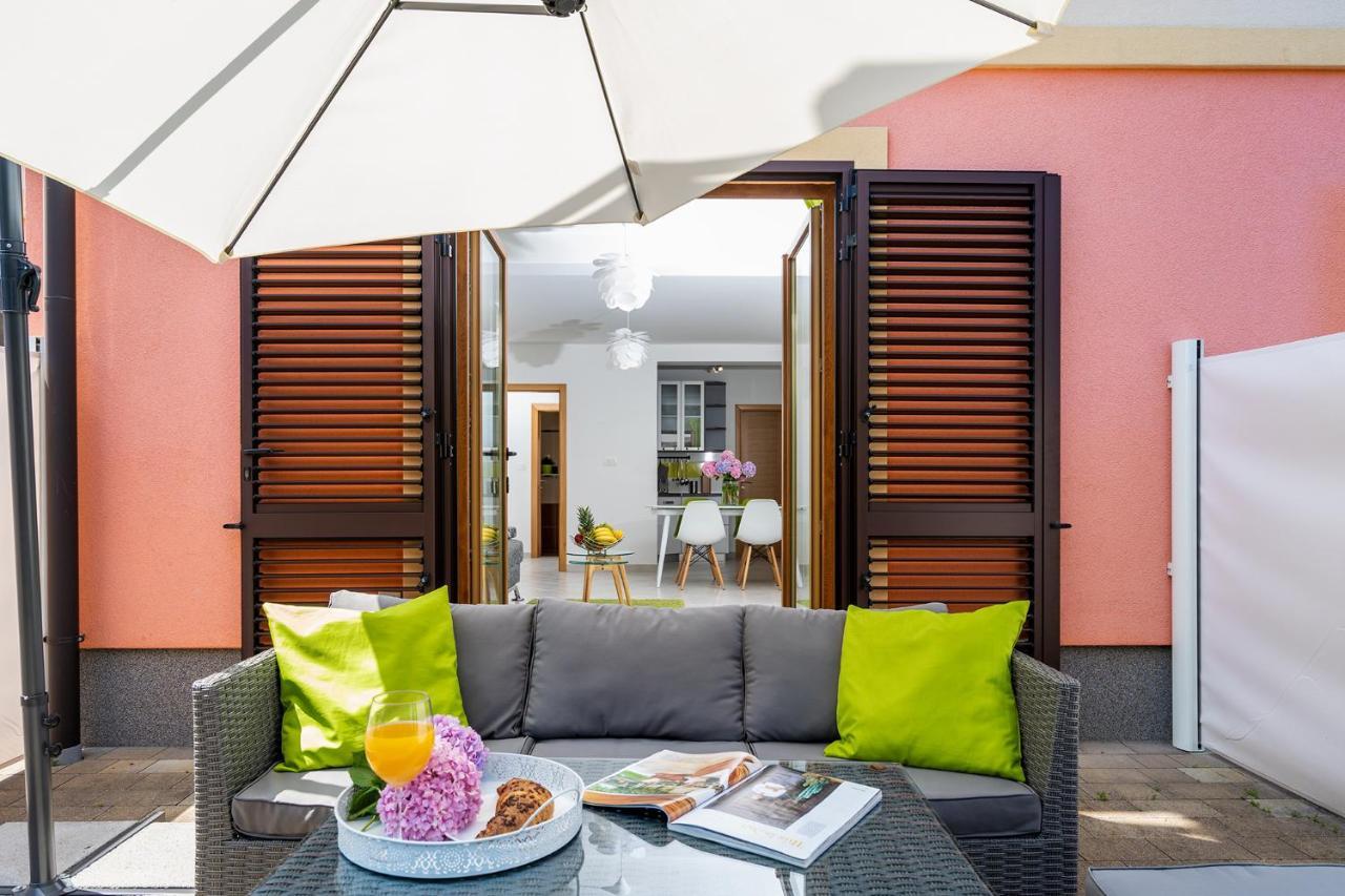 Downtown Apartments Dorian And Nadia Opatija Exterior foto