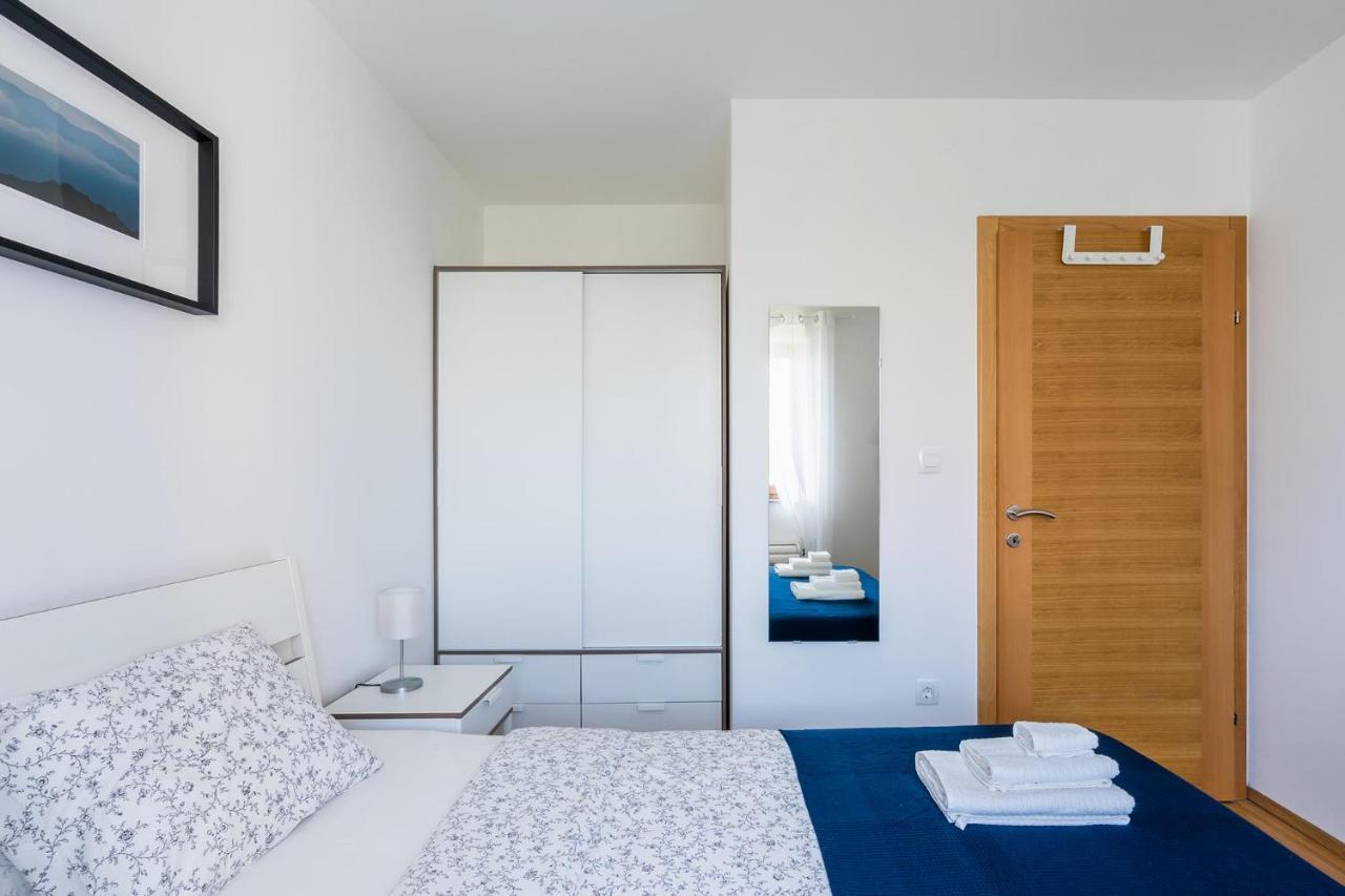 Downtown Apartments Dorian And Nadia Opatija Exterior foto