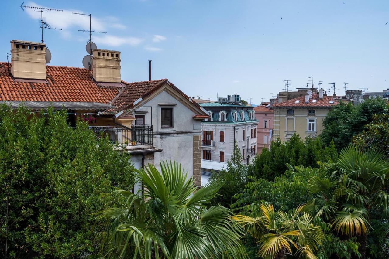 Downtown Apartments Dorian And Nadia Opatija Exterior foto