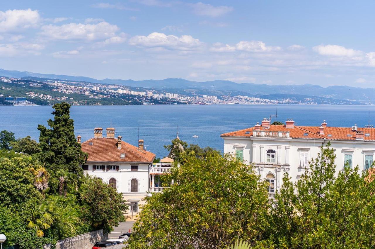 Downtown Apartments Dorian And Nadia Opatija Exterior foto